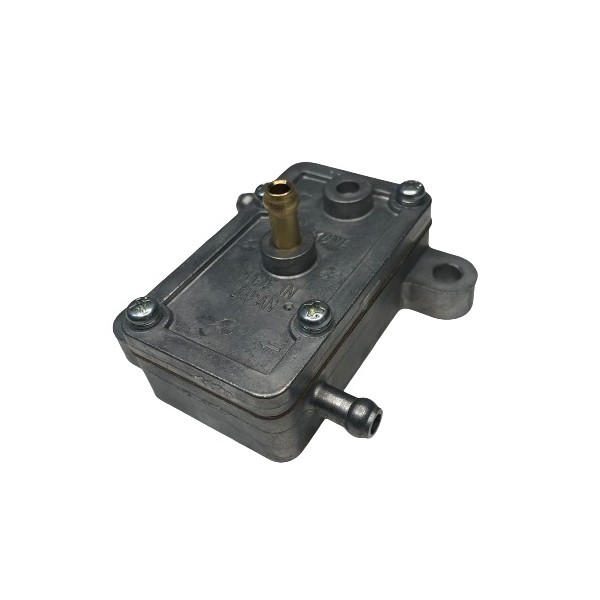 600 Benzinpumpe "Mikuni" DF44-210, Seitenansicht